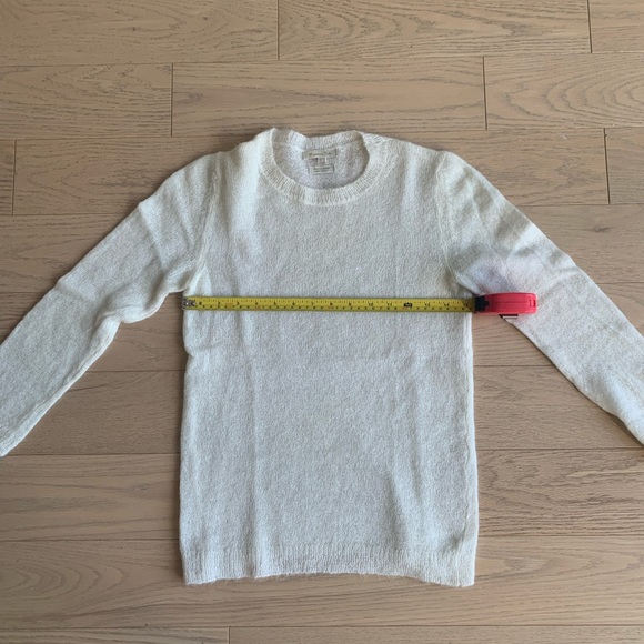 Fine knit wool Italian made crewneck sweater - Picture 6 of 7